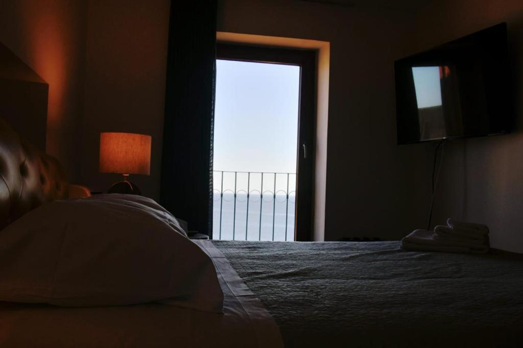 Le Suite Guarinelli B&B Гаэта Экстерьер фото